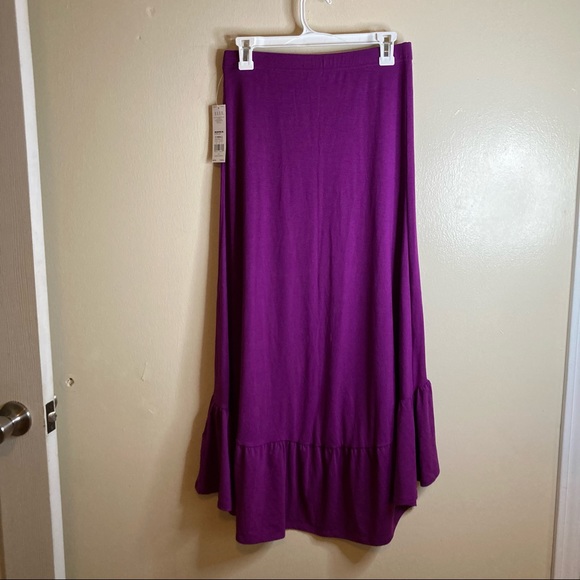 Elle high low skirt size XS - Picture 2 of 4